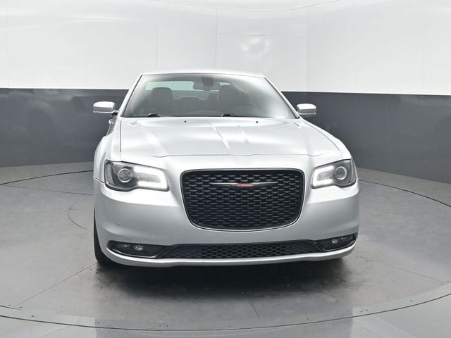2021 Chrysler 300 300S RWD - 22990446 - 32