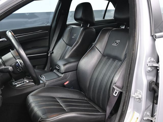 2021 Chrysler 300 300S RWD - 23032989 - 9