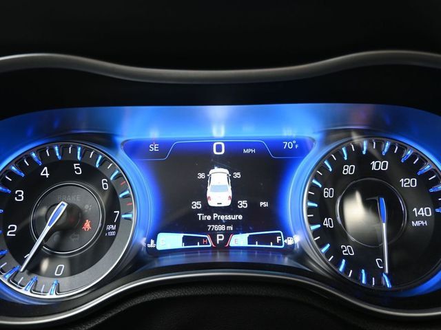 2021 Chrysler 300 300S RWD - 23032989 - 22