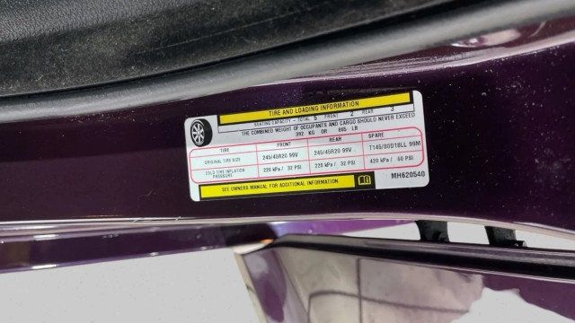 2021 Chrysler 300 Touring RWD - 22999982 - 17