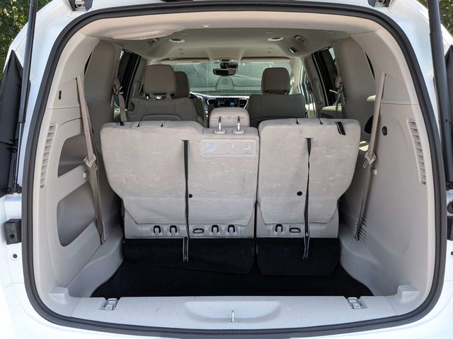2021 Chrysler Pacifica  - 23050083 - 12