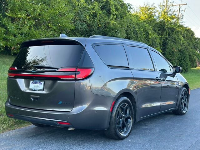 2021 Chrysler Pacifica Hybrid Limited FWD - 22910879 - 9