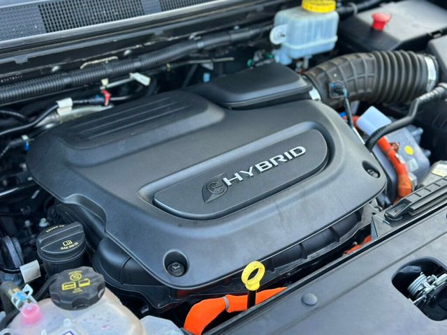2021 Chrysler Pacifica Hybrid Limited FWD - 22910879 - 13
