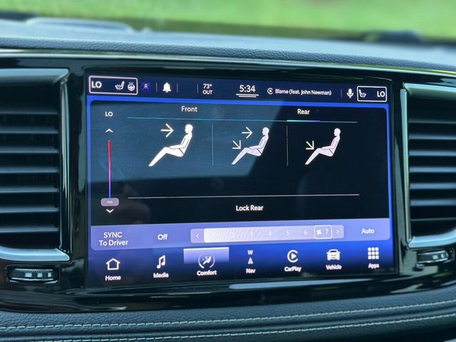 2021 Chrysler Pacifica Hybrid Limited FWD - 22910879 - 43