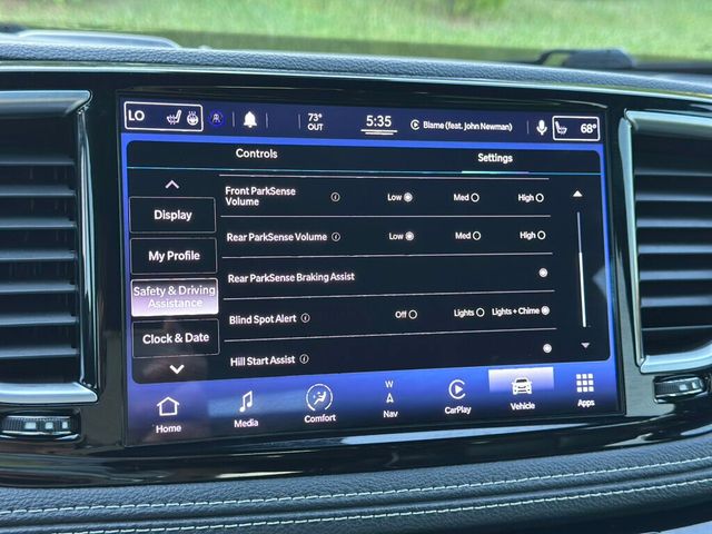 2021 Chrysler Pacifica Hybrid Limited FWD - 22910879 - 45