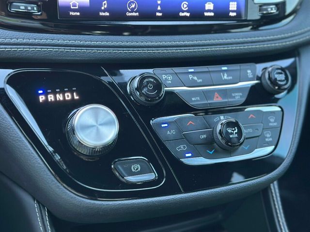 2021 Chrysler Pacifica Hybrid Limited FWD - 22910879 - 47