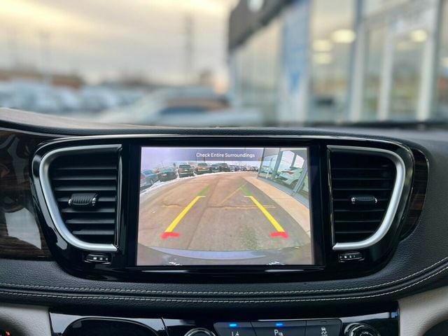 2021 Chrysler Pacifica Hybrid Limited FWD - 22953264 - 33