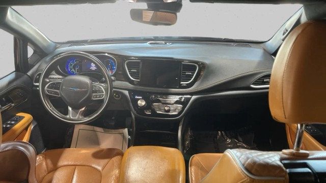 2021 Chrysler Pacifica Hybrid Pinnacle - 23024646 - 12