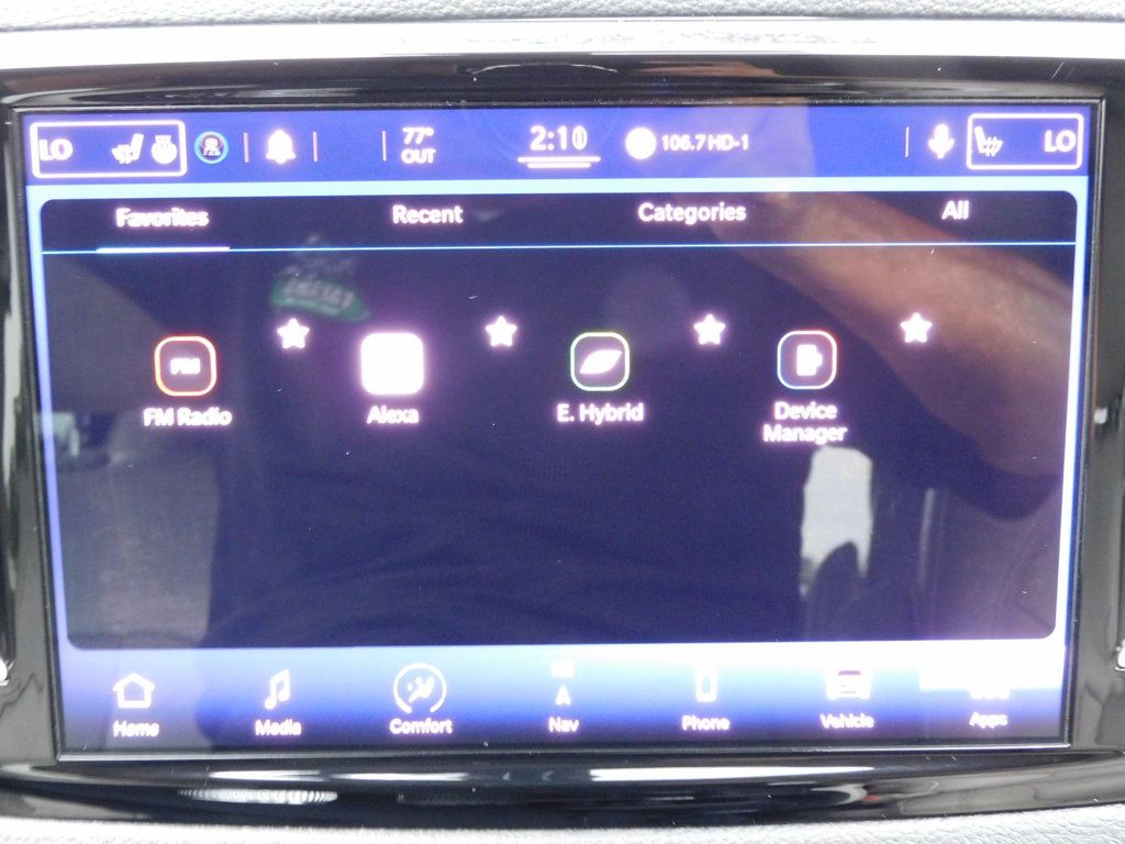 2021 Chrysler Pacifica Hybrid Touring L - 22523760 - 51