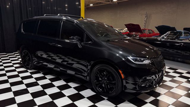 2021 Chrysler Pacifica Pinnacle AWD - 23072330 - 10