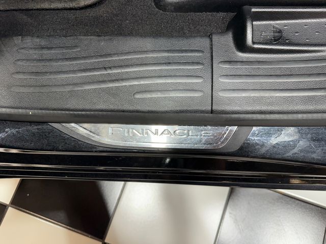 2021 Chrysler Pacifica Pinnacle AWD - 23072330 - 46