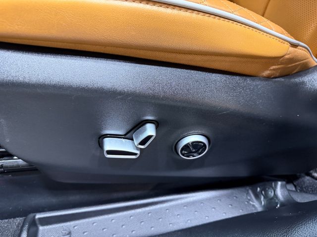 2021 Chrysler Pacifica Pinnacle AWD - 23072330 - 52
