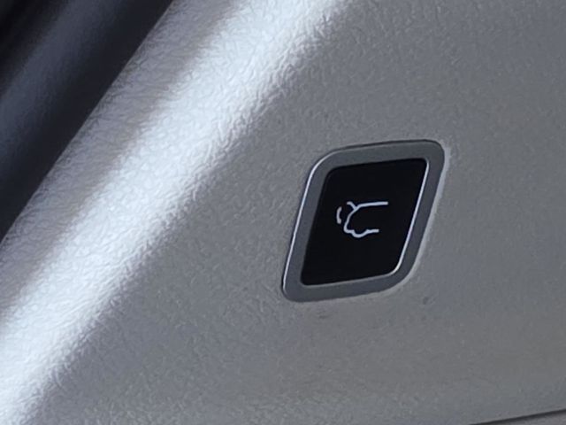 2021 Chrysler Pacifica Touring FWD - 22930831 - 13