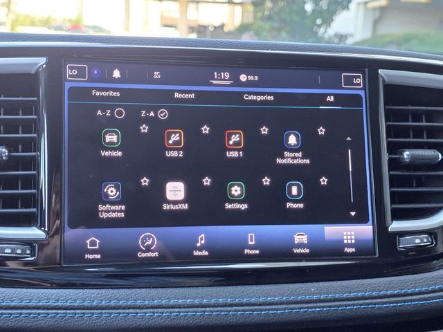 2021 Chrysler Pacifica Touring FWD - 22930831 - 19