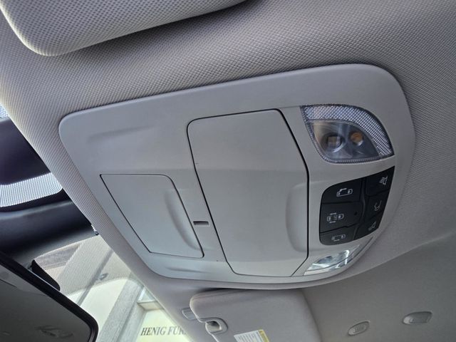 2021 Chrysler Pacifica Touring FWD - 22930831 - 30