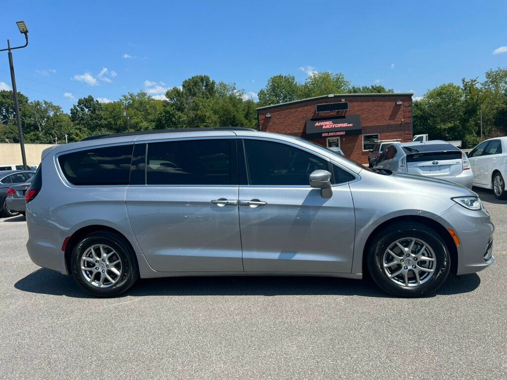 2021 Chrysler Pacifica Touring FWD - 22570244 - 1