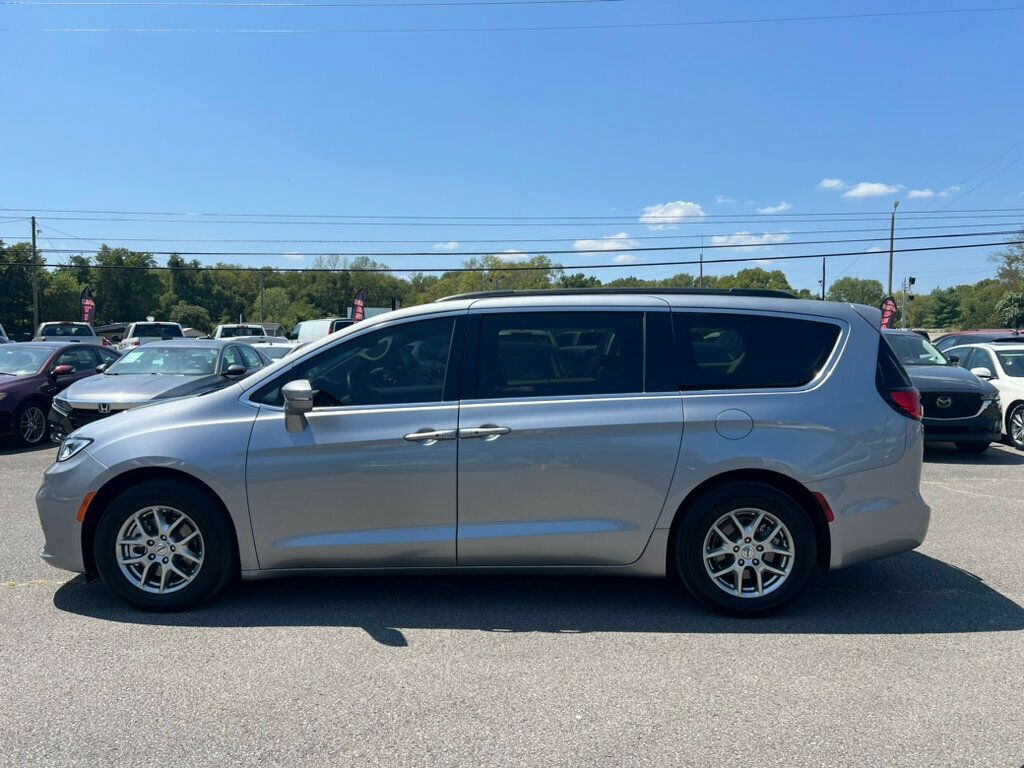 2021 Chrysler Pacifica Touring FWD - 22570244 - 7