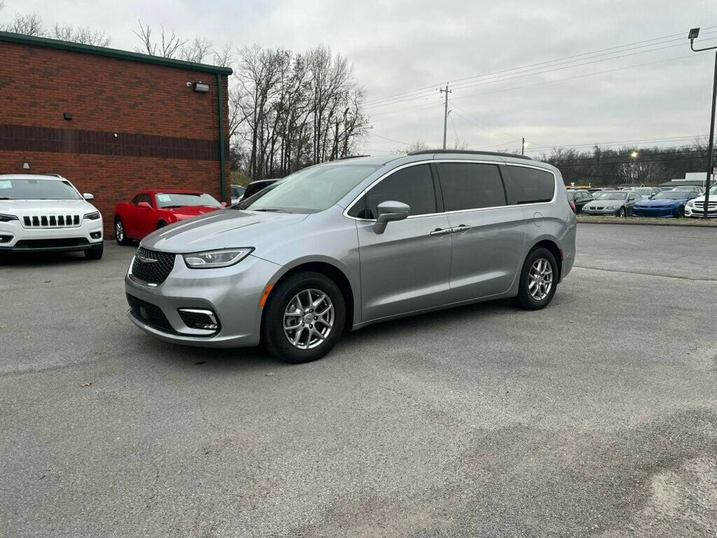 2021 Chrysler Pacifica Touring FWD - 22712360 - 1