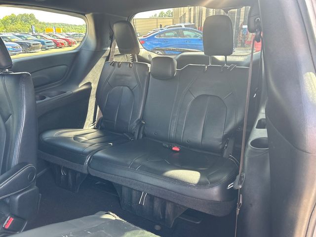 2021 Chrysler Pacifica Touring FWD - 23069834 - 6