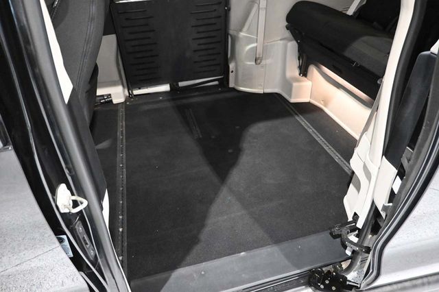 2021 Chrysler Pacifica Touring FWD - 23031685 - 26
