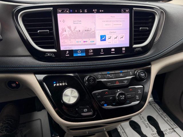 2021 Chrysler Pacifica Touring FWD - 22995697 - 38