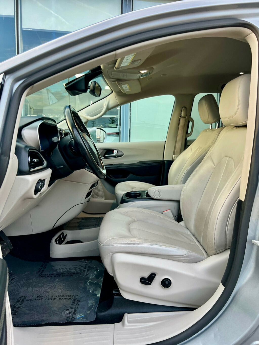 2021 Chrysler Pacifica TOURING L - 22941848 - 12