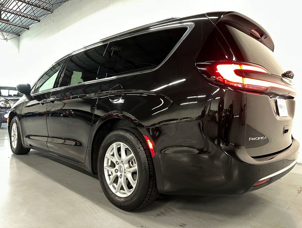 2021 Chrysler Pacifica Touring L FWD - 22622091 - 3