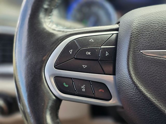 2021 Chrysler Pacifica Touring L FWD - 22983623 - 29