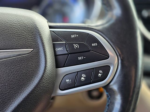 2021 Chrysler Pacifica Touring L FWD - 22983623 - 31