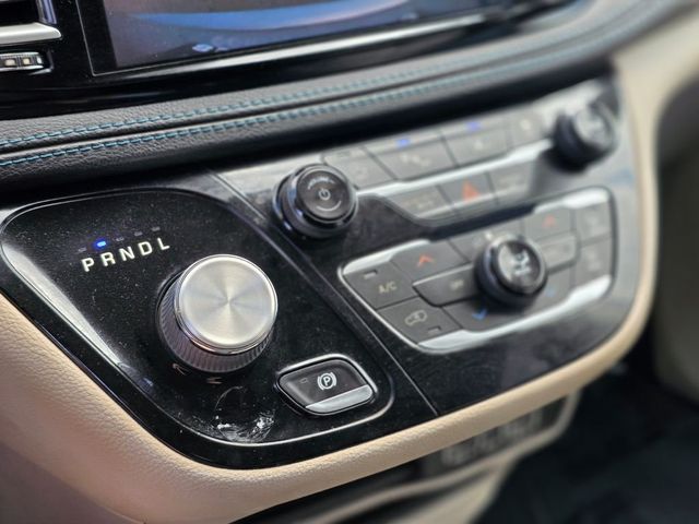 2021 Chrysler Pacifica Touring L FWD - 22983623 - 34