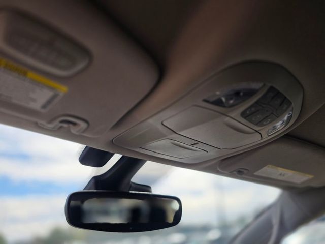 2021 Chrysler Pacifica Touring L FWD - 22983623 - 40