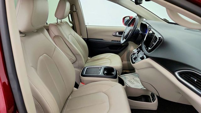 2021 Chrysler Pacifica Touring L FWD - 23020894 - 24