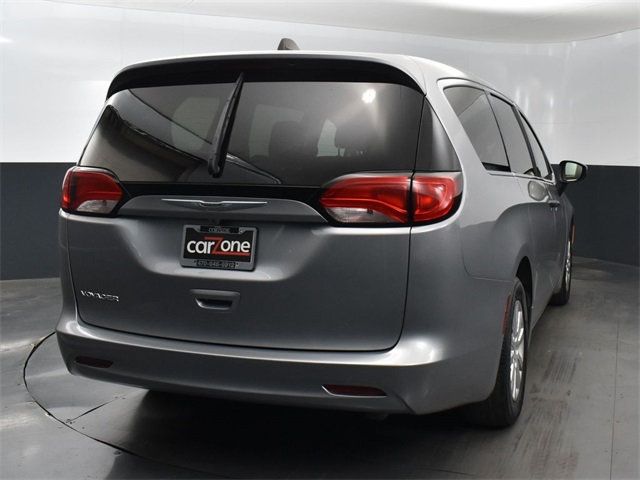 2021 Chrysler Voyager L FWD - 22953719 - 15