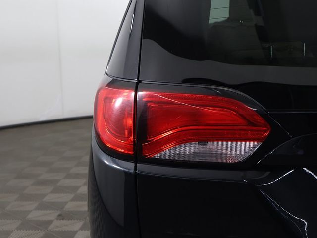 2021 Chrysler Voyager LXI - 23058500 - 11