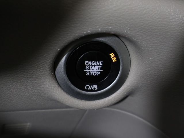 2021 Chrysler Voyager LXI - 23058500 - 34