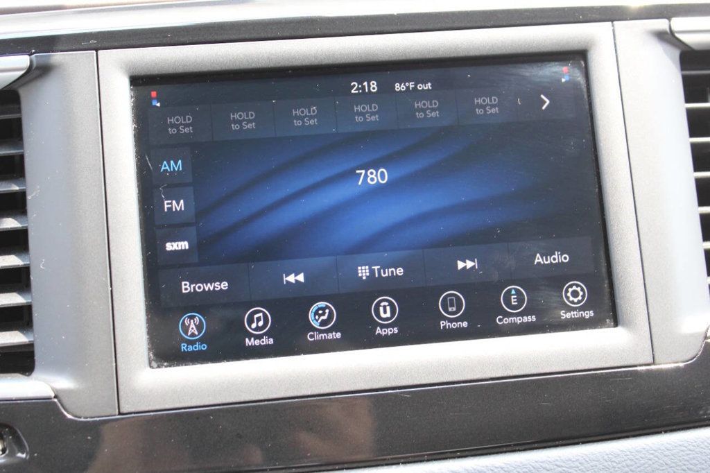 2021 Chrysler Voyager LXi 4dr Mini Van - 22881297 - 17