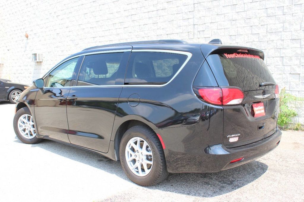 2021 Chrysler Voyager LXi 4dr Mini Van - 22881297 - 2