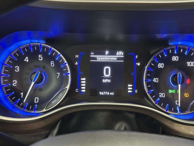 2021 Chrysler Voyager LXi 4dr Mini Van - 23036794 - 34