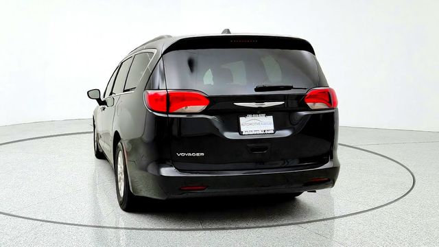 2021 Chrysler Voyager LXI FWD w/ Power Liftgate - 23100386 - 5