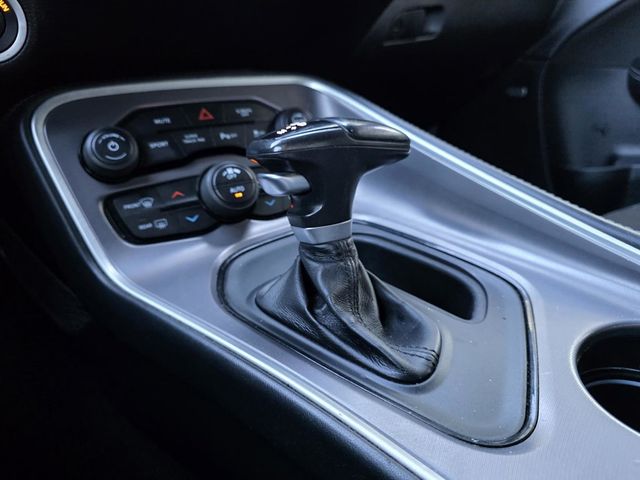 2021 Dodge Challenger GT RWD - 22927016 - 25