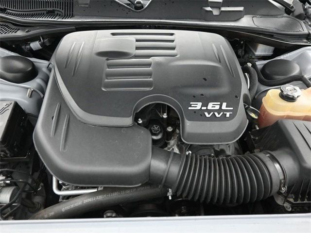 2021 Dodge Challenger GT photo 13