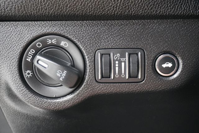 2021 Dodge Challenger R/T RWD - 23028157 - 20