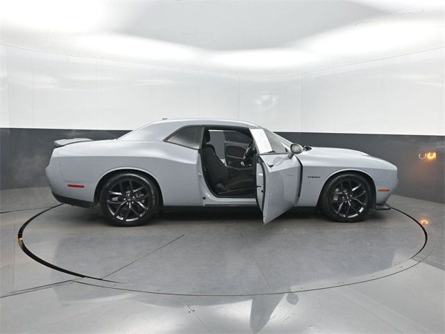 2021 Dodge Challenger R/T RWD - 22974206 - 31