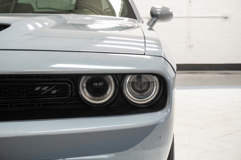 2021 Dodge Challenger R/T photo 14