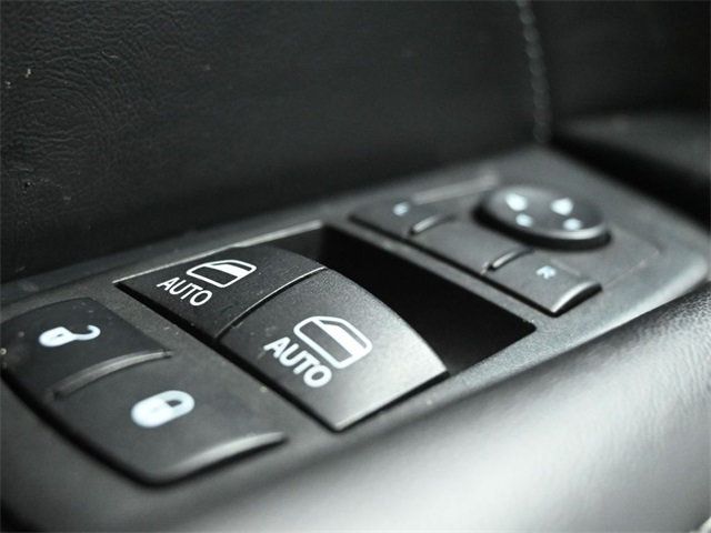 2021 Dodge Challenger R/T photo 18