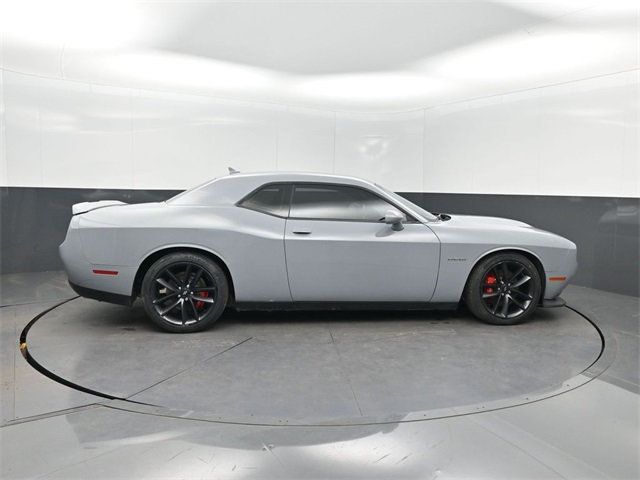 2021 Dodge Challenger R/T photo 21