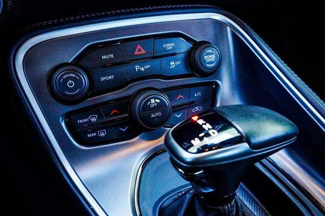 2021 Dodge Challenger R/T RWD - 22972573 - 15