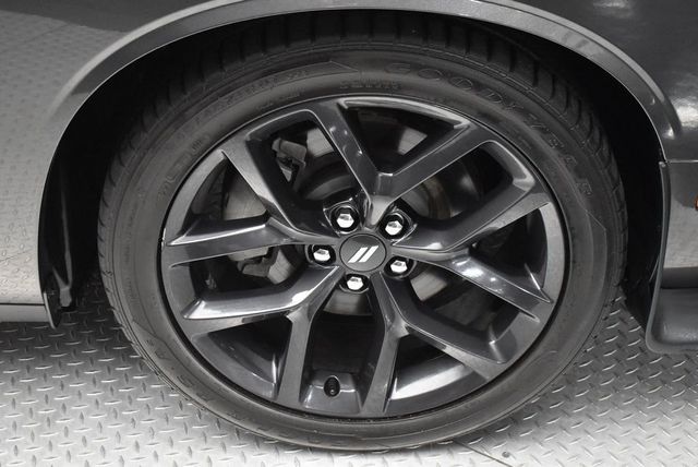 2021 Dodge Challenger R/T RWD - 22919233 - 32