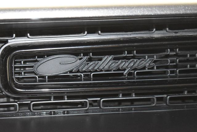 2021 Dodge Challenger R/T RWD - 22919233 - 8