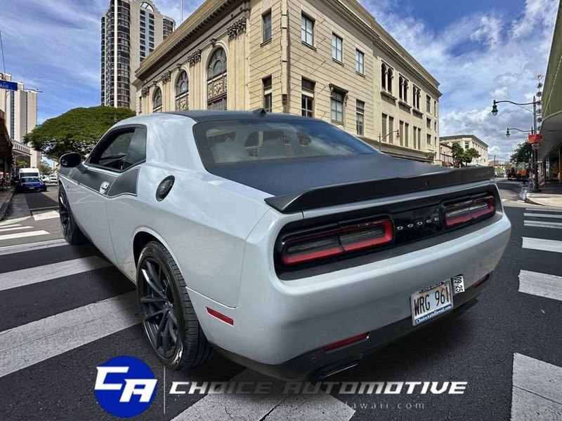 2021 Dodge Challenger R/T Scat Pack photo 2